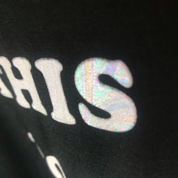 Rebellious One Sweatshirt (L) - Picture 3 of 11